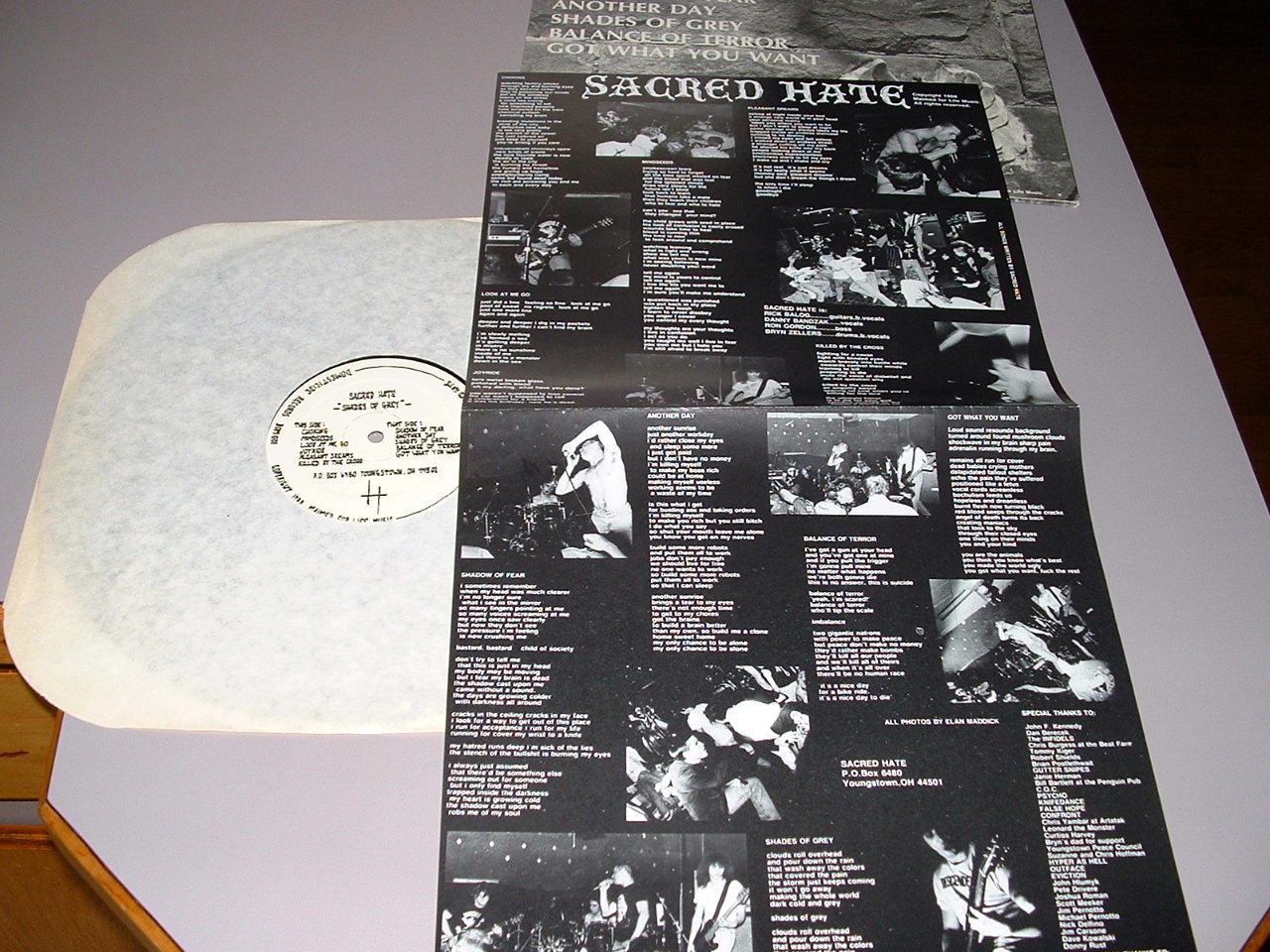 www.punkrecords.com  IS  www.punkrecords.net  ,Specalizing in rare original used 2nd hand : punk record, Punk Music ,Punk Vinyl , Punk Rock Records ,Oi Records , Hardcore records from around the world ,between the years 1977-1987. Buy sell or trade for original vintage Punk Record or Records , Hardcore Records, Oi Records , send email ( JXMBWF@COMCAST.NET )to place your order or trade offers.
BUY MY RECORD RELEACES:
FAREWELL TO VENICE 2XLP
STUKAS OVER BEDROCK-BACK TO THE STONE AGE LP
DEMOB-CRIME THROUGH TIME LP